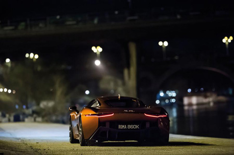 SPECTRE Jaguar C-X75 Rome chase scene hinx dave bautista 9